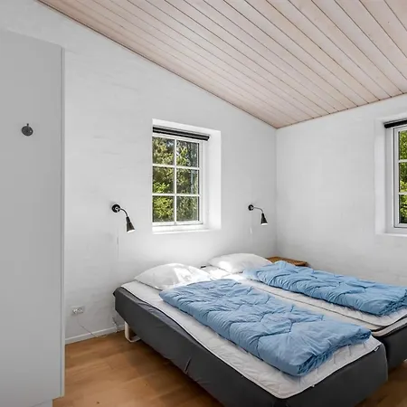 Merit - 3-2km From The Sea By Interhome Feriehus