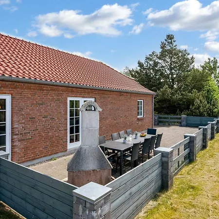 Merit - 3-2km From The Sea By Interhome Holiday home