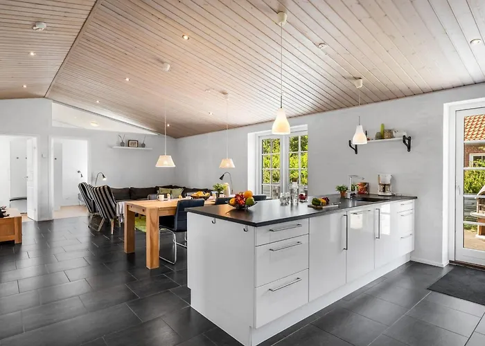 Merit - 3-2km From The Sea By Interhome Дом отдыха Блаванн